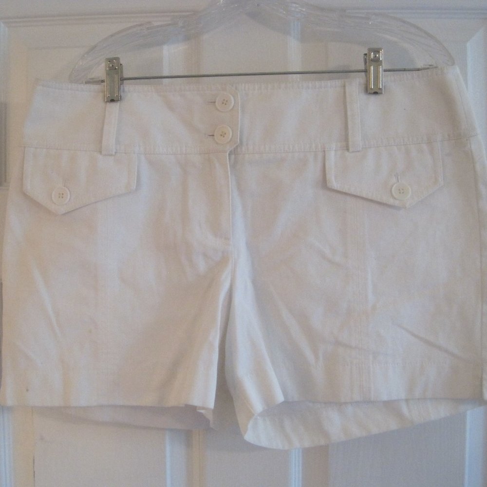 ANN TAYLOR LOFT WHITE SHORTS 14 NWOT $39.99